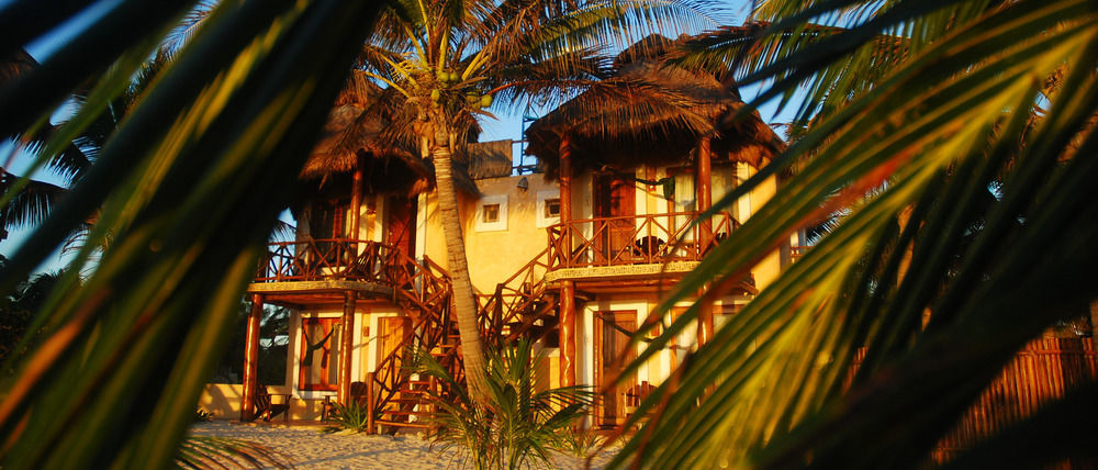 Hotel Piedra Escondida トゥルム エクステリア 写真